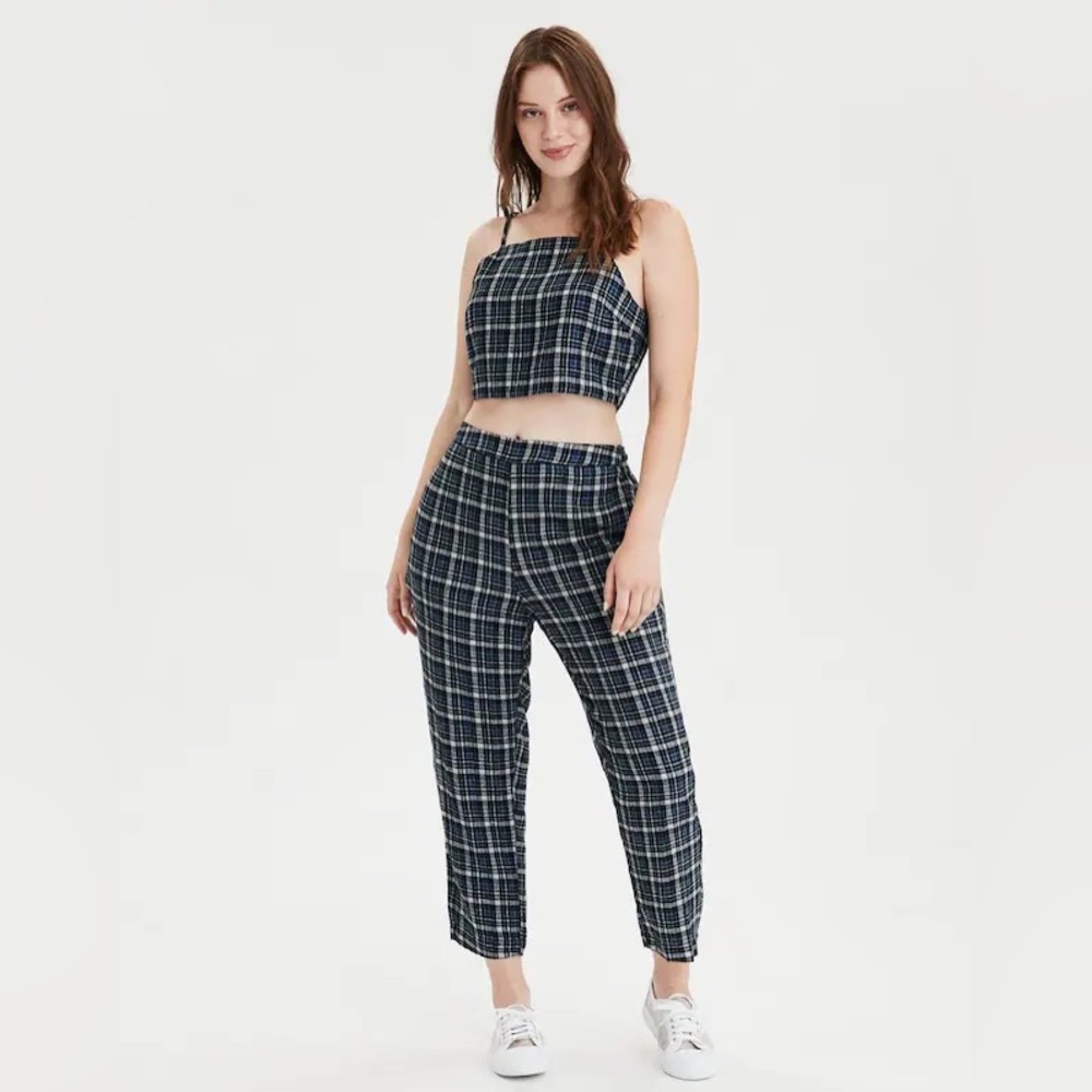 American Eagle Women Blue Plaid High Neck Crop Top.Size- S - Picture 4 of 8